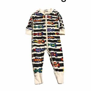 Hanna Andersson 75 12-18 month race car pajamas